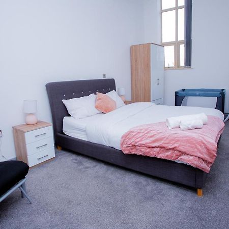Spacious Urban City Apartment Doncaster Exterior foto