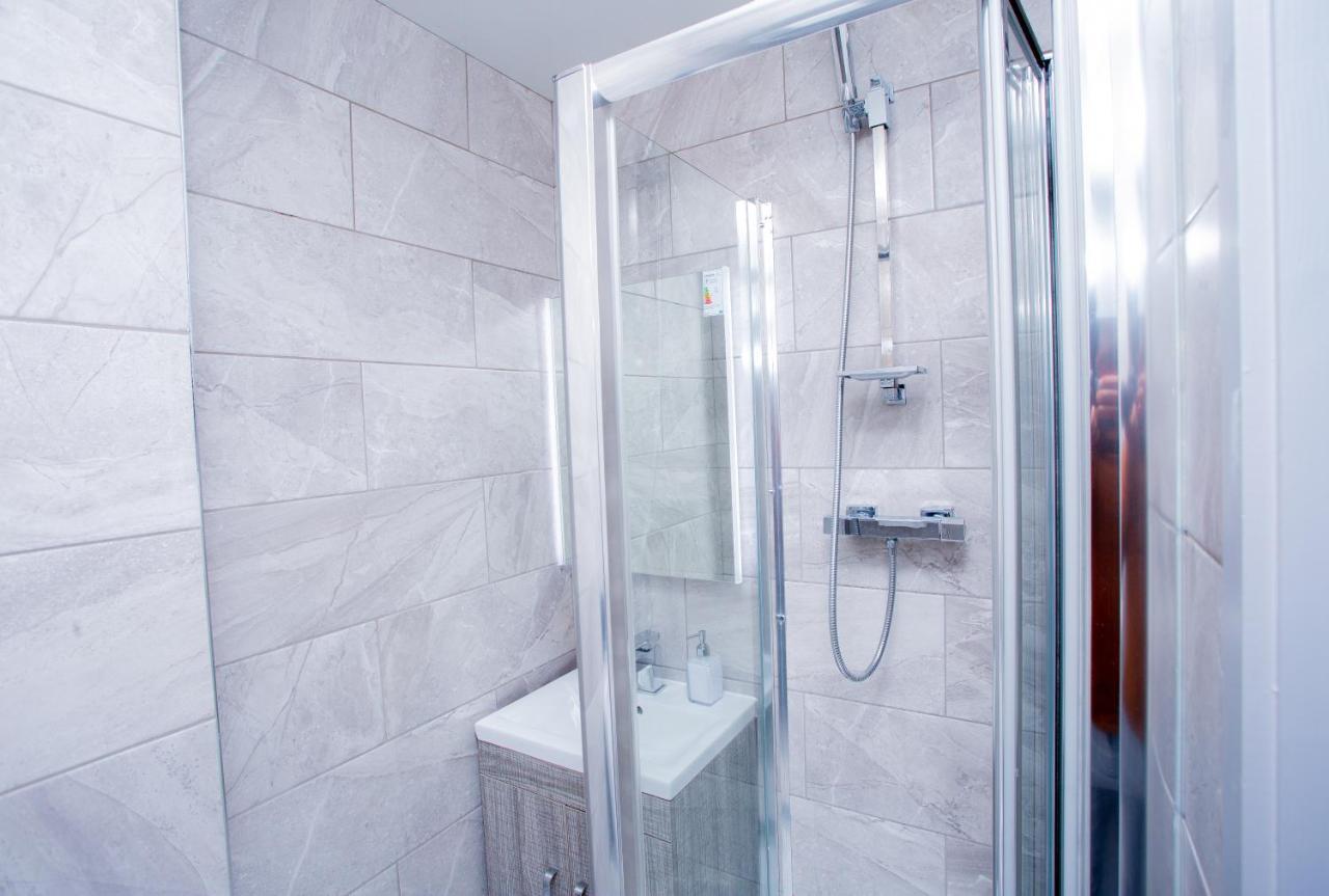 Spacious Urban City Apartment Doncaster Exterior foto