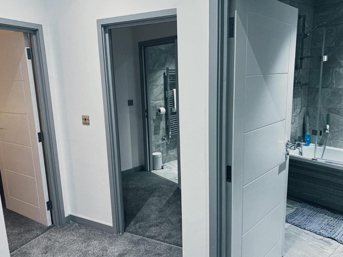 Spacious Urban City Apartment Doncaster Exterior foto